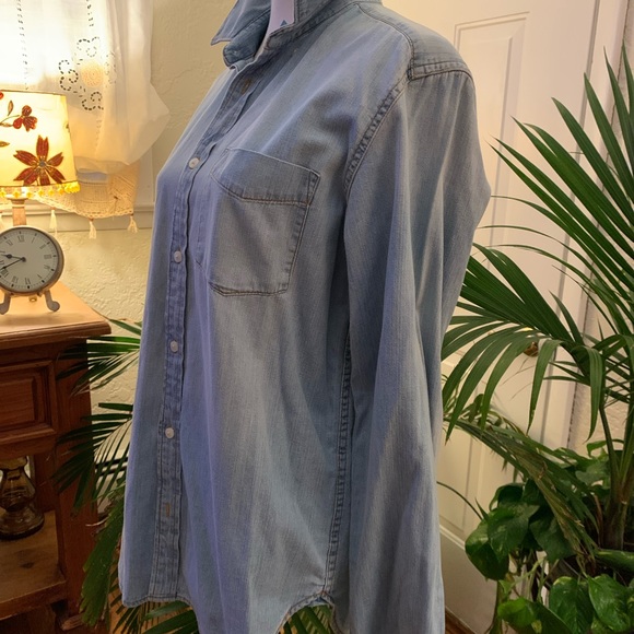 GAP boyfriend Denim button down long sleeve shirt - Picture 3 of 5